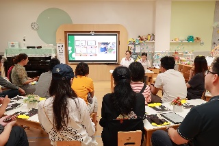 滨江家长会.JPG